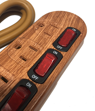 台灣 4孔位 帶開關 過載保護 AC延長線 15A 125V